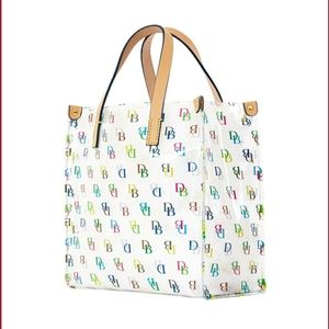 Dooney and Bourke Acrylic IT Lunch Bag